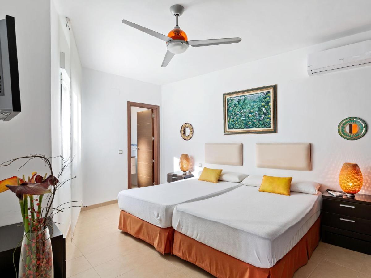 Belvilla By Oyo Apartment In La Herradura Ла Херадура Екстериор снимка